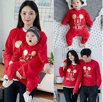 2022 style parent-child cartoon Mickey parent-child autumn and winter new year mother-child outfit Western-style sweatshirt family three-person trendy