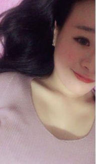 宝贝收到了，效果很棒，第二次来买了，每次轻轻按摩后胸部变的水水嫩嫩的，几次用下来就很喜欢这个产品了，乳房也坚挺饱满了。