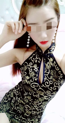 衣服很漂亮。上身效果特别性感!店家服务很好。我会再来的。 衣服很漂亮。上身效果特别性感!店家服务很好。我会再来的。