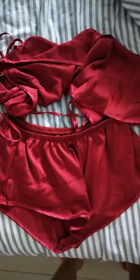 宝贝尺码标准,颜色很正,款式漂亮性感,值得推荐! 宝贝尺码标准,颜色很正,款式漂亮性感,值得推荐!