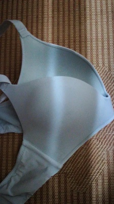 穿了，码很准，很合身，舒服，满意，更喜欢蓝色