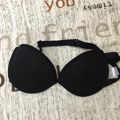 适合，但是有些不太贴合，不过总的来说还是挺好的！推荐购买。