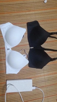 宝贝，很好看，价格也很实惠，好看好看