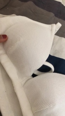 宝贝收到了，面料挺好的，很舒服穿着。很文艺，颜色也很漂亮，喜欢。