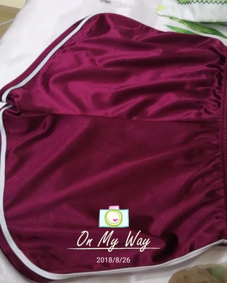 裤子的料子挺好的，穿着也合身，而且休闲的运动穿着刚好，可以考虑再买一件