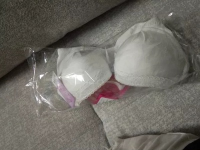 挺好的，还行吧，还可以，我觉得可以购买，主要外表还行嗯嗯，我不会编了，为了积分哈哈哈呵呵呵哈哈哈哈哈哈哈哈哈哈哈哈哈