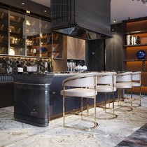 Nordic Metal Stainless Steel Bar Bench Bar Bar Chair Minimalist Creativity Reception Chair KTV Clubhouse Front Desk High Chair