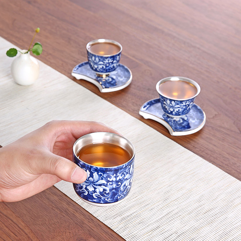 The Master cup single cup 999 sterling silver cup tea blue - and - white porcelain sample tea cup, kung fu tea bowl coppering. As silver cup