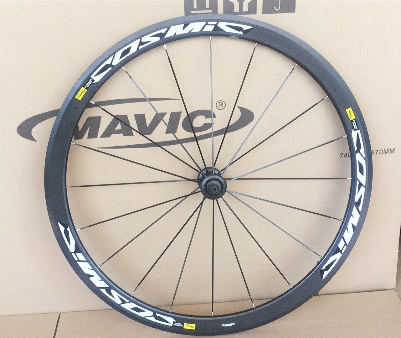 框高40mm马威克mavic公路车v刹 碟刹轮组cosmic elite s700c