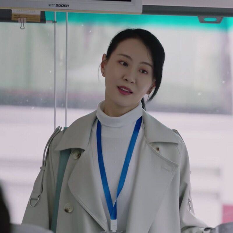 亲爱的热爱的苏澄杨紫蓝莓同款风衣外套中长款韩版宽松2019春秋新