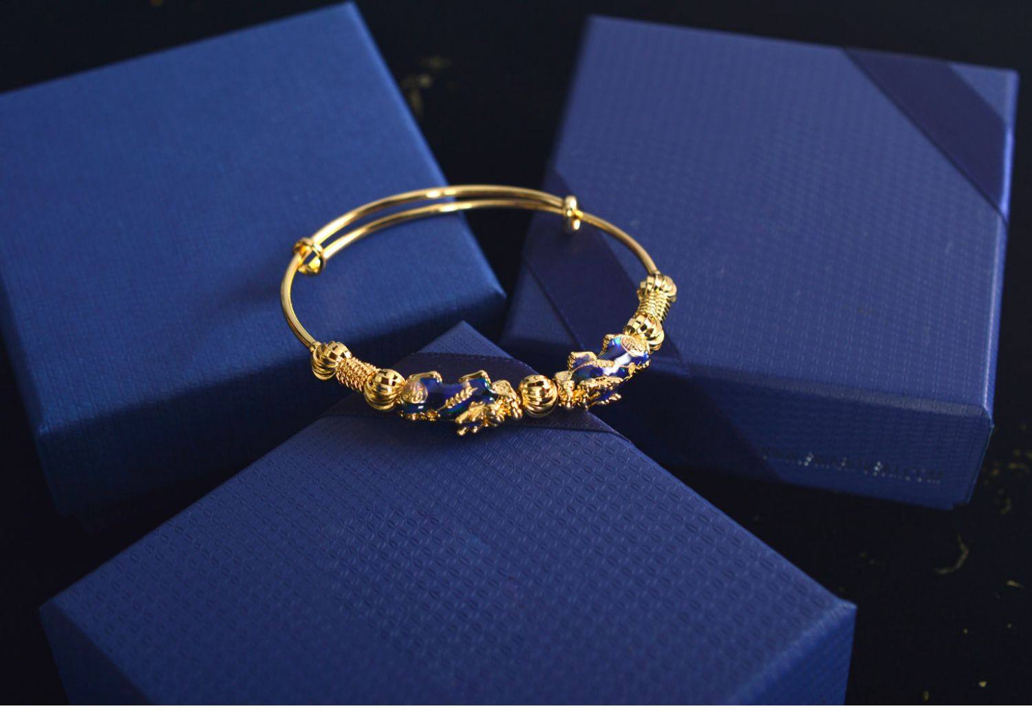 沙金双貔貅手镯女铜镀金仿黄金招财貔貅手环可调节手镯汉服饰品