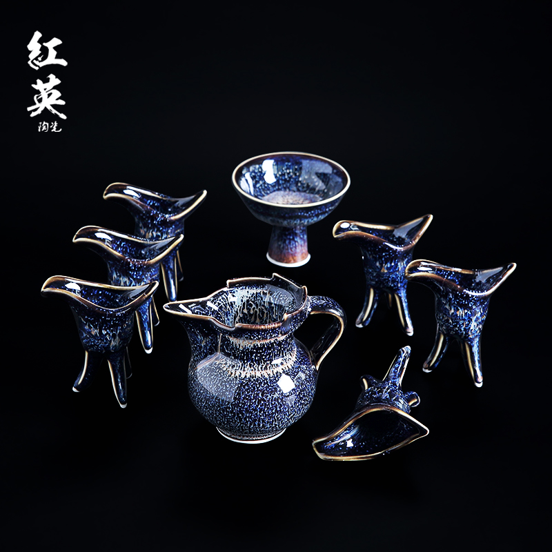 Red the jingdezhen ceramic wine Red glaze Chinese hip suit imitation retro white wine wine goblet household points
