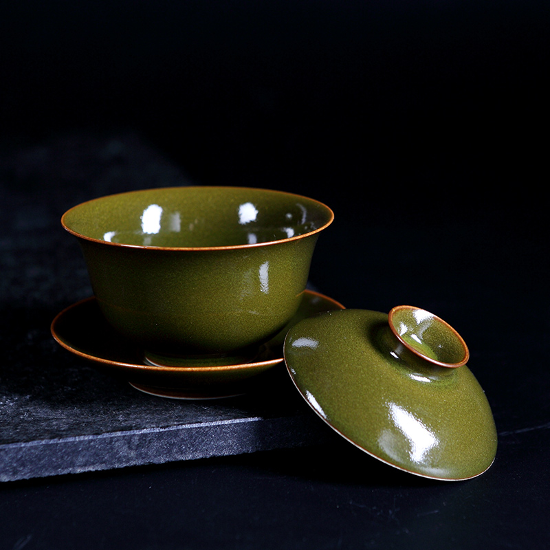 Red the jingdezhen ceramic glaze at the end of the kung fu tea set tea bowl of tea by hand three tureen tea cups