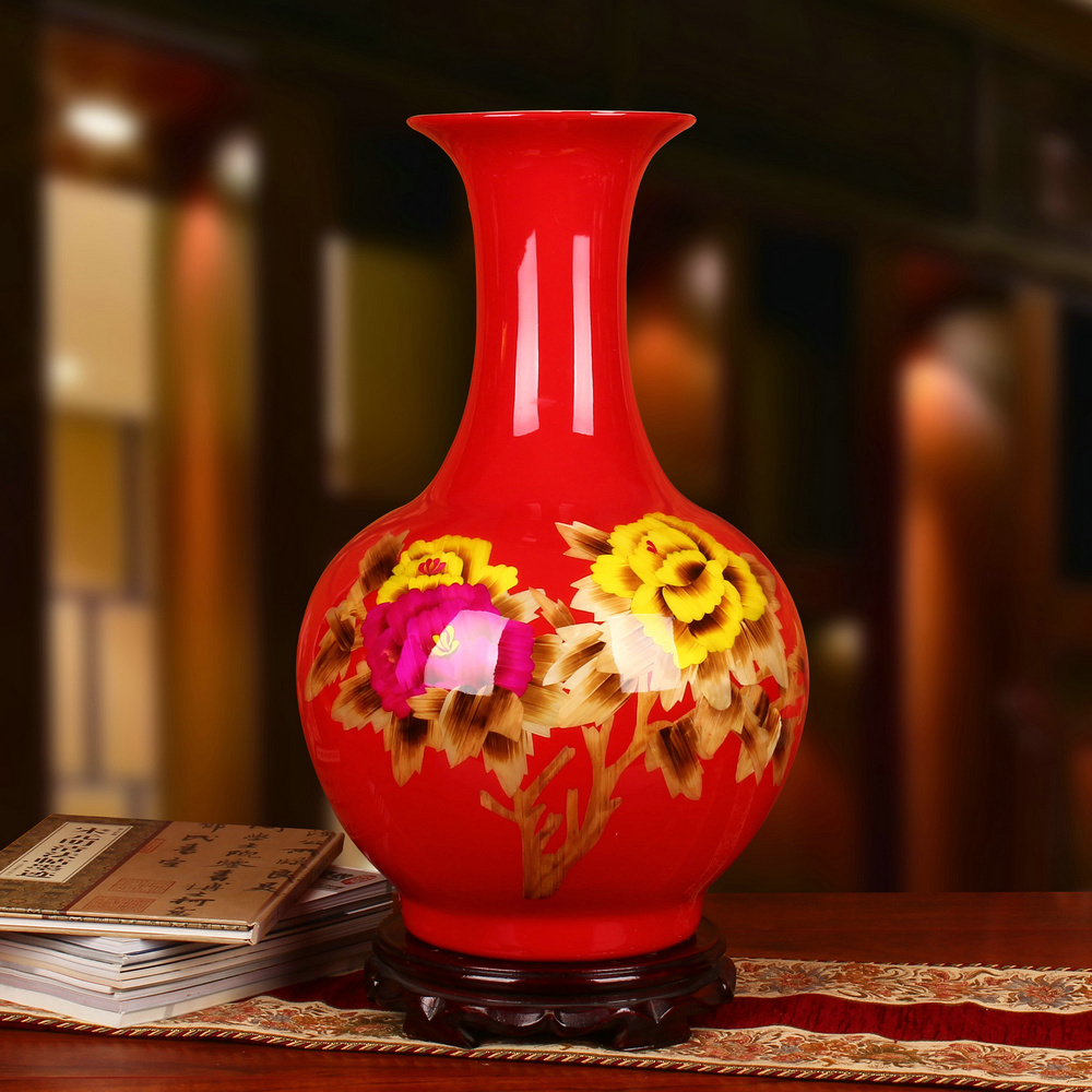 Jingdezhen ceramics China red straw peony flowers vase of riches and modern Chinese style collection place decoration