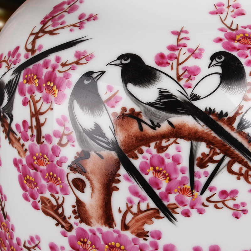 Famous hu, jingdezhen ceramics vase upscale gift porcelain hand - made pastel beaming goddess of mercy bottle