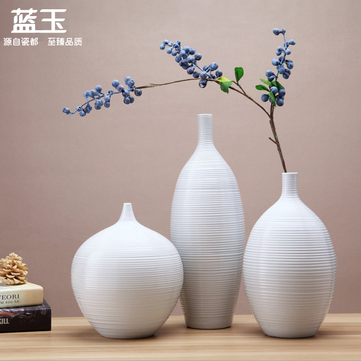 Jingdezhen ceramic vases, white European vase three - piece furnishing articles contracted sitting room between example home decoration