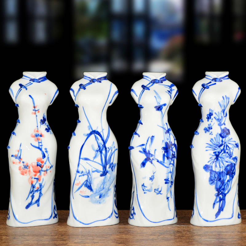 Jingdezhen ceramics creative hand - made cheongsam blue and white porcelain vases, small wine sitting room adornment handicraft furnishing articles