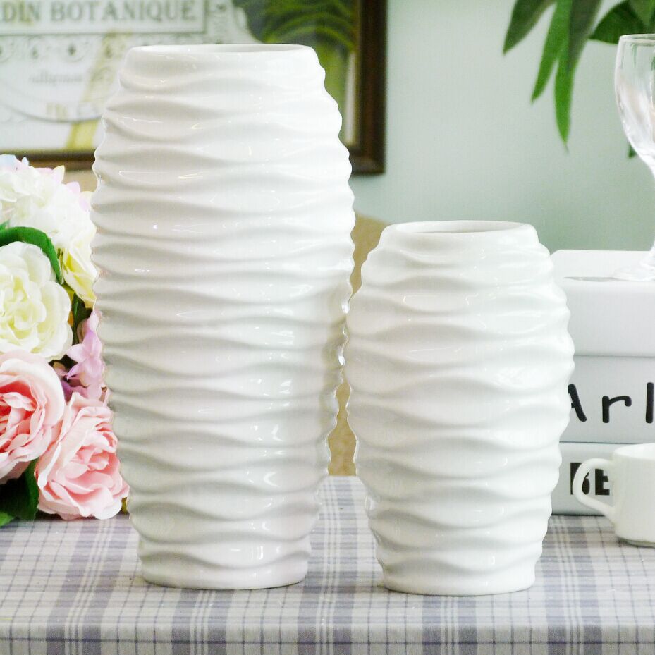 Corrugated ceramic white floret bottle of I and contracted sitting room suit the flower, flower arrangement table decorations furnishing articles