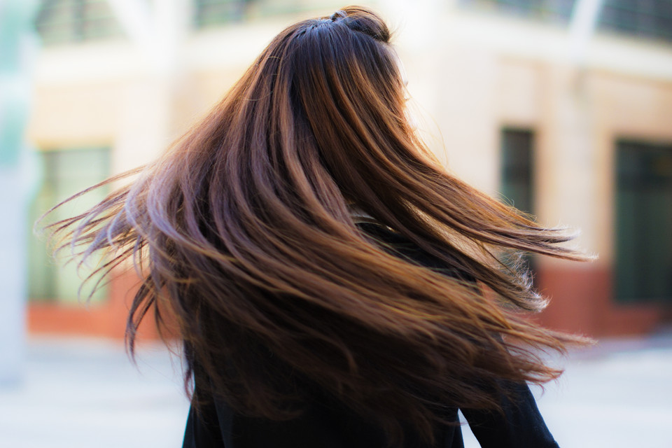 这样给头皮做spa,安心还不用跑美容店