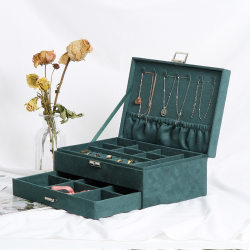 High-end drawer-type jewelry box with lock, large-capacity necklace and ring jewelry storage box, retro exquisite makeup box