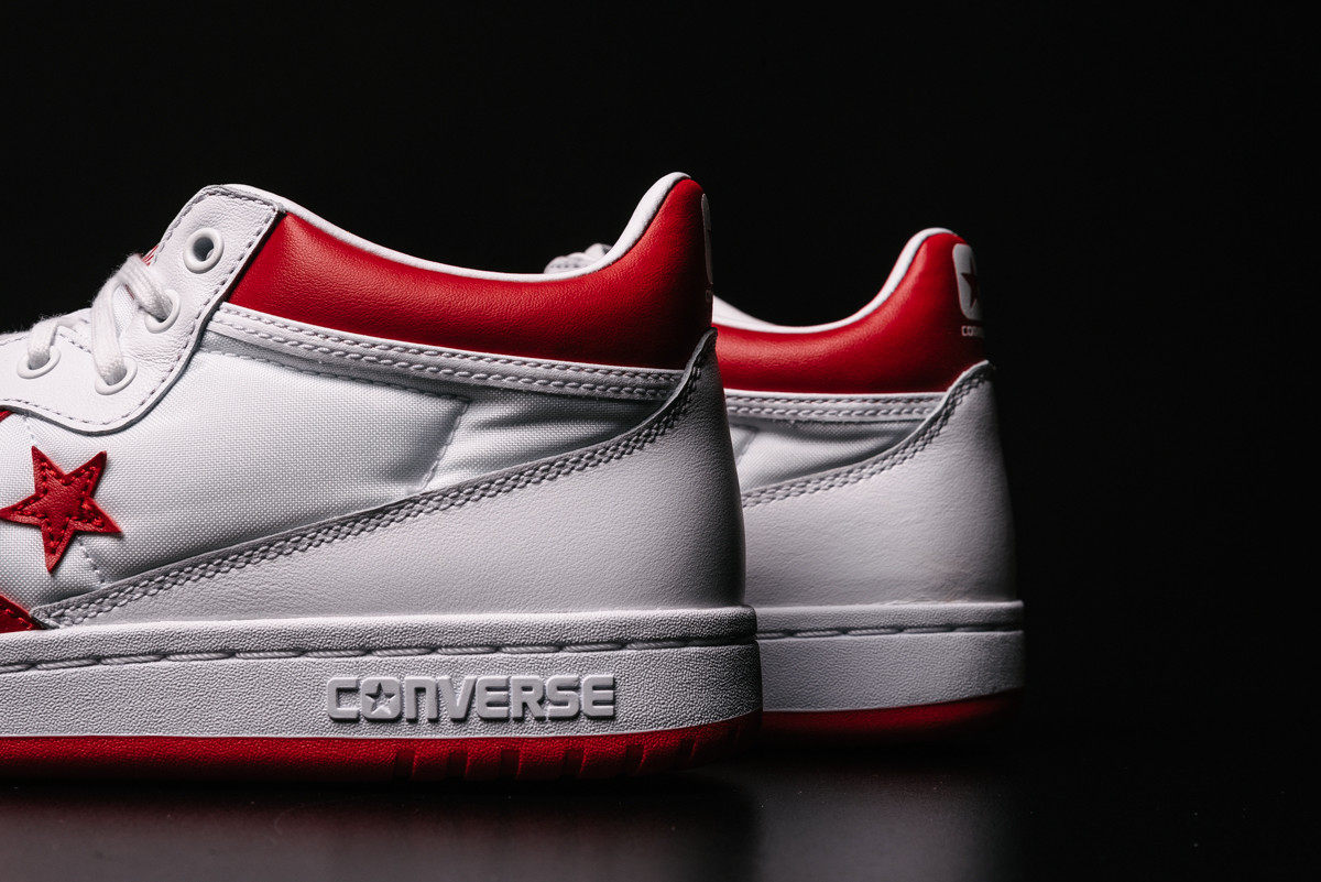 converse fastbreak mid,michael jordan 早前也穿过这双鞋,今年