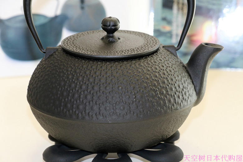 日本直邮南部铁器盛荣堂铸铁无涂层老铁壶新亀甲电磁炉可用1.