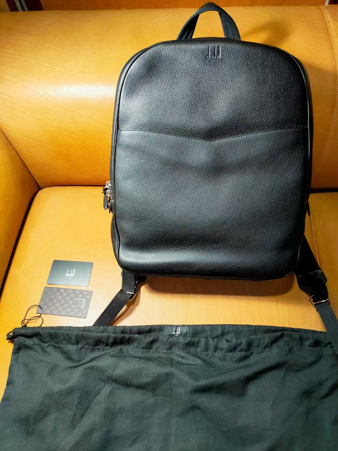 奢侈品dunhill登喜路男士黑色牛皮双肩包(整只背包都是牛皮),2999包