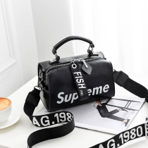 Portable small bag female 2021 new simple and wild letter female bag Korean patent leather messenger bag girl small satchel