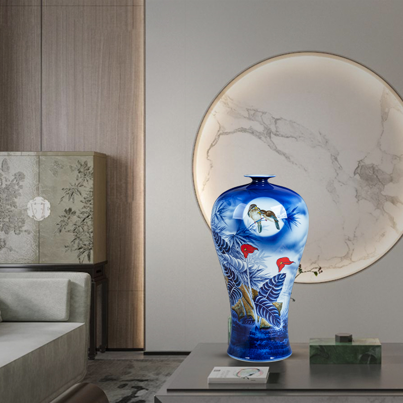 Jingdezhen blue and white porcelain vase hand - made large name plum bottle of the sitting room of Chinese style household ceramics exhibition hall decoration furnishing articles