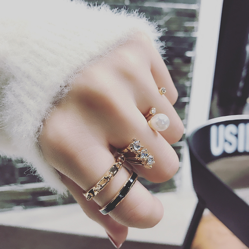 韩国时尚百搭气质人造珍珠水钻小星星三件套戒指指环组合饰品包邮产品展示图4