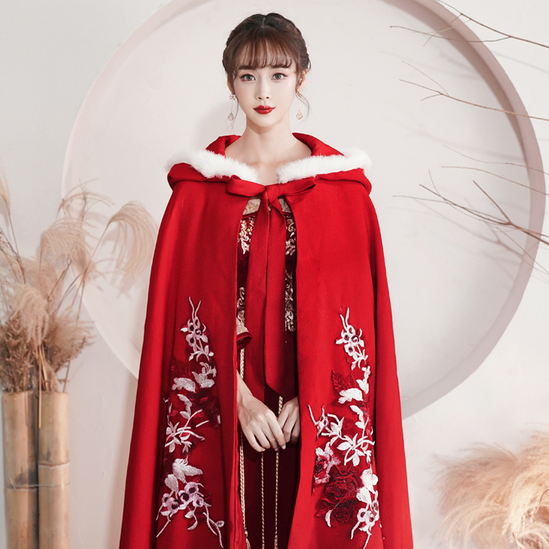 Bride Shawl Woman Winter Wedding Gown Outside of the Cloister Red Bridal Show and Thickened Warm Cloak Long Coat