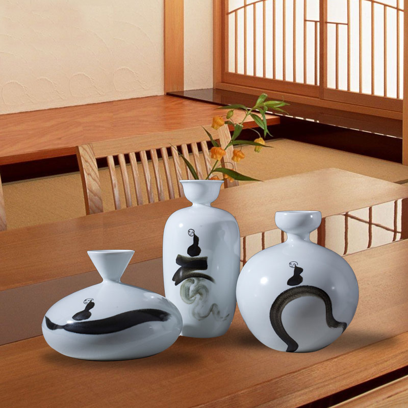 Jingdezhen ceramic hand - made vases, new Chinese style three - piece ink painting the living room TV cabinet desktop ornaments furnishing articles