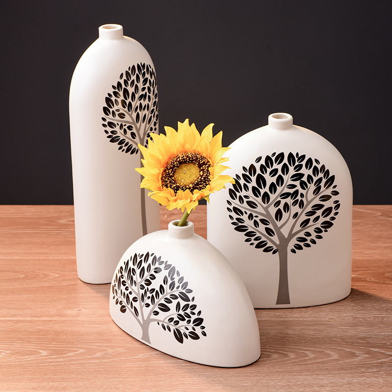 Combination of I and contracted white ceramic vase three - piece creative Nordic furnishing articles, TV ark, wine flowers