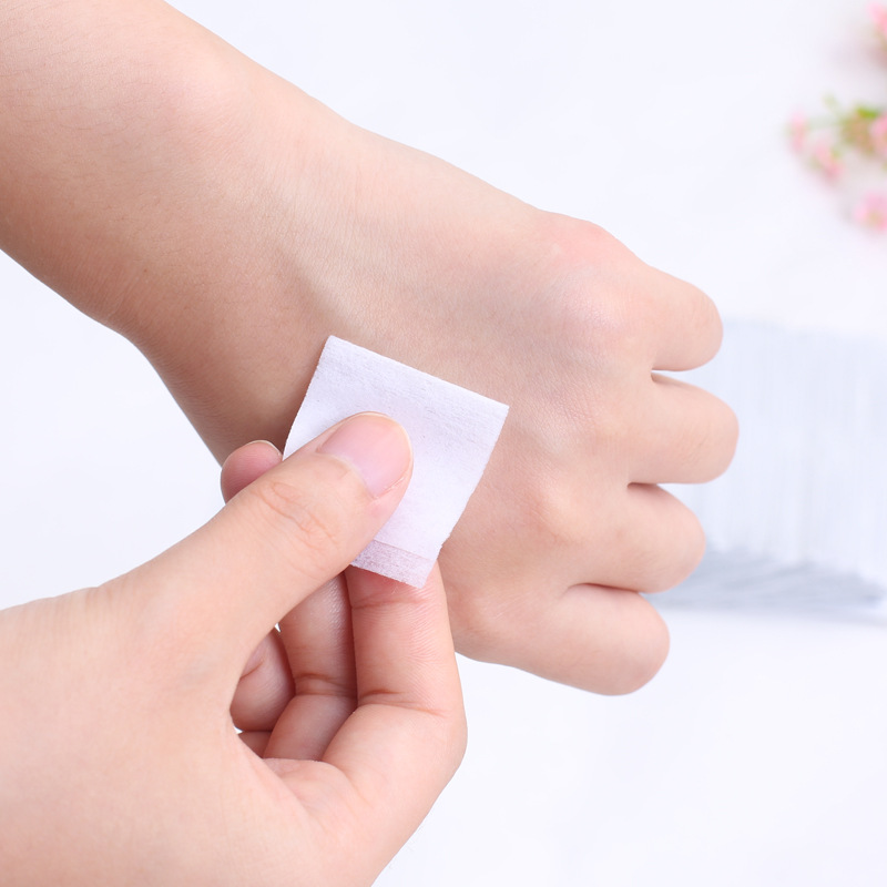 100 large-size disposable alcohol cotton pads, mobile phone tableware, jewelry, wound disinfection wipes, travel face cleaning