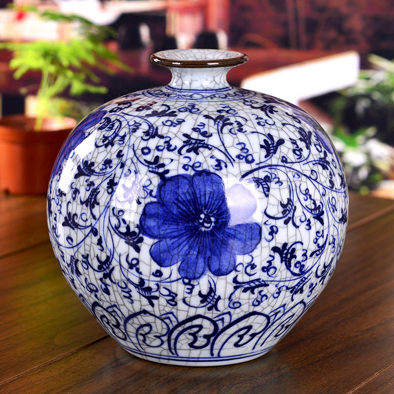 Hand draw archaize of blue and white porcelain up jingdezhen ceramics slicing crafts vase household act the role ofing is tasted, the living room