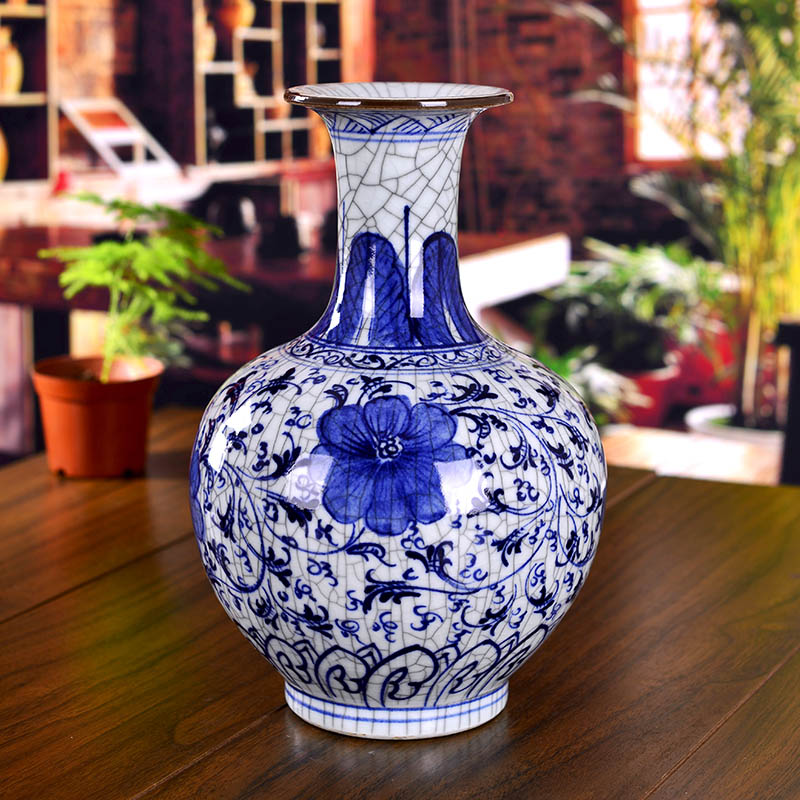 Hand draw archaize of blue and white porcelain up jingdezhen ceramics slicing crafts vase household act the role ofing is tasted, the living room