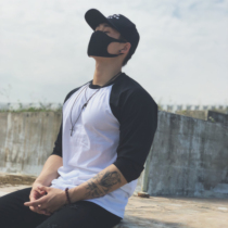 BEESTORNG SLIM FIT STITCHING STRETCH TIGHT SPORTS T-SHIRT FITNESS TRAINING THREE-point sleeve LOOSE quick-drying short sleeve