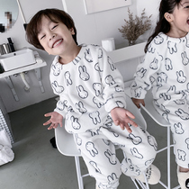 Autumn and winter childrens pajamas Boys coral velvet home clothes Girls warm pants suit Flannel home clothes foreign style