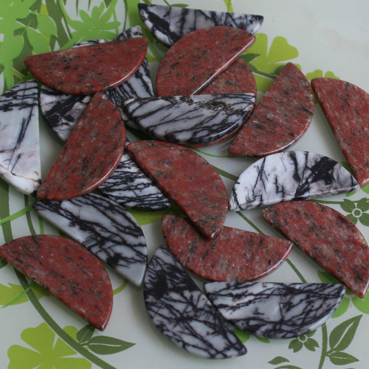 天然芝麻红/网络石 15*35mm半圆片半月形 无孔双平 diy配件批发