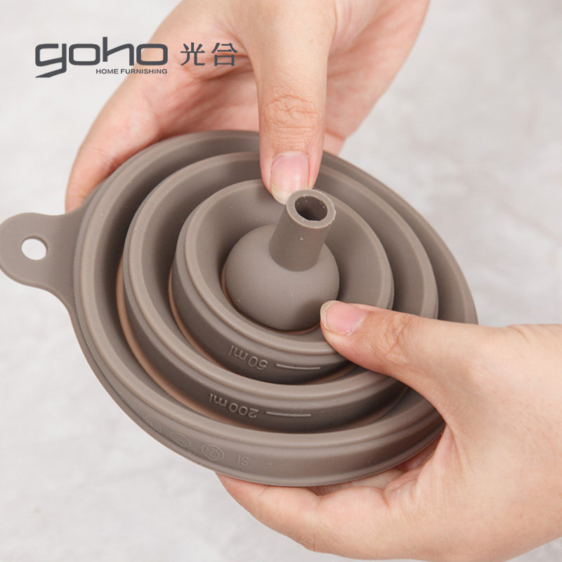 retractable folding portable funnel household oil pot oil funnel large caliber silicone kitchen pouring oil small wine funnel