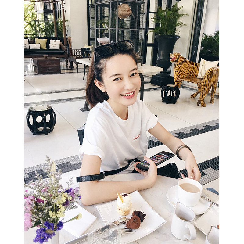 张大奕 jupe vendue 2017新款女春夏百搭字母绣花宽松上衣白t恤女