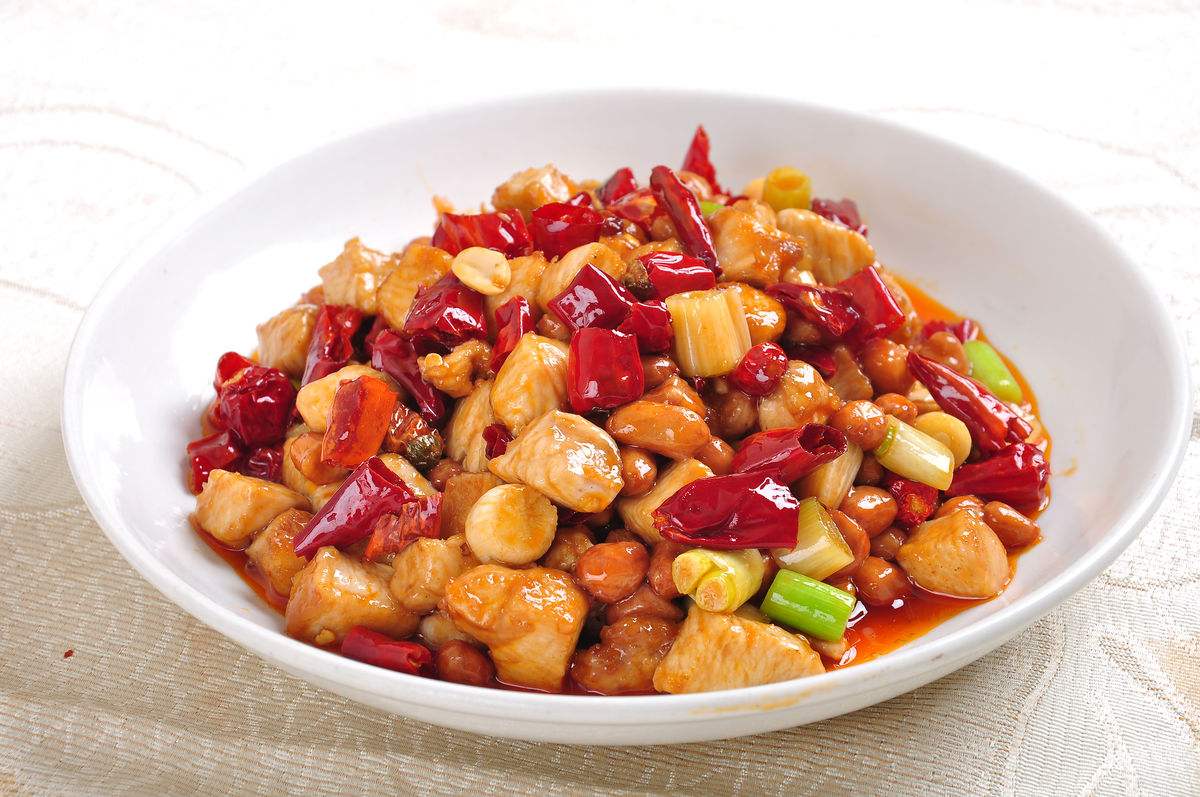 美味川菜-宫保鸡丁