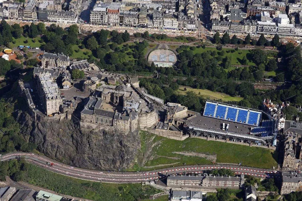 爱丁堡城堡edinburgh castle ▲图:webbaviation