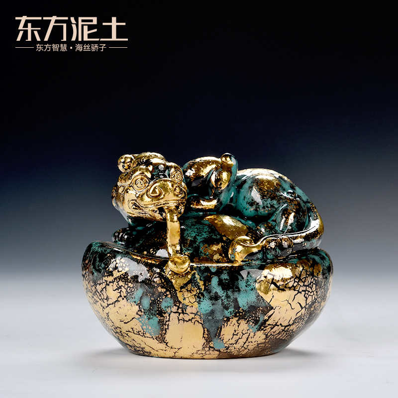 Oriental clay ceramic artisans Zhang Chang the teacher Lin, a bronze color series art/protect the treasure to the mythical wild animal