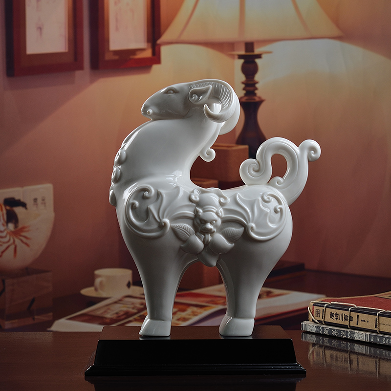 Oriental soil dehua white porcelain ceramic sheep furnishing articles home sitting room adornment business gift/three Yang kaitai