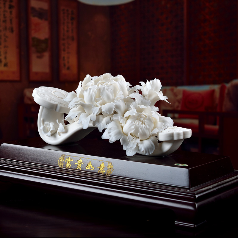 Oriental soil dehua white porcelain its art of Chinese style hand knead peony decorative furnishing articles/prosperous fortunes