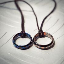 Bronze-based niobium titanium alloy superconducting alloy superconductor titanium horse ring male fashion hanging decoration bronze horse wood grain gold ring