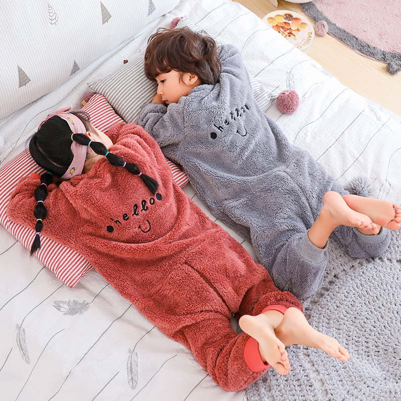 Children's one-piece pajamas autumn and winter coral fleece home clothes baby rompers boys and girls spring flannel winter sleeping bags