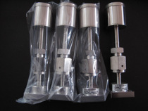 IGS 1 125 inch C Seal vertical pressure gauge 60psig IGS to VCR 1 4