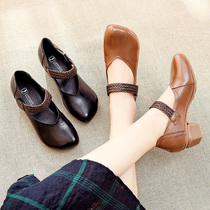 Spring new retro mother shoes soft bottom women comfortable leather middle-aged women coarse heel leather shoes Middle heel single shoes versatile